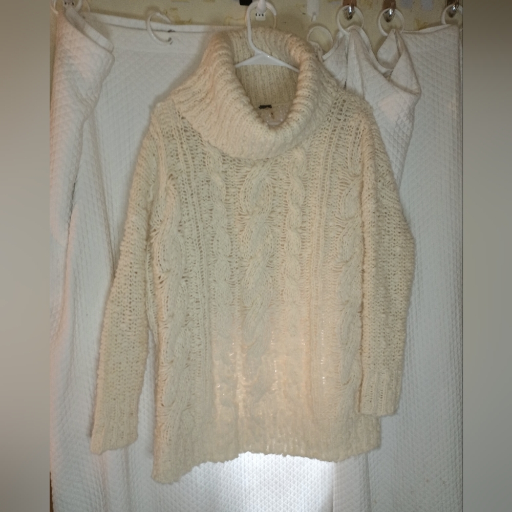 Free People Cream Distressed Cowl Sweater Size XS